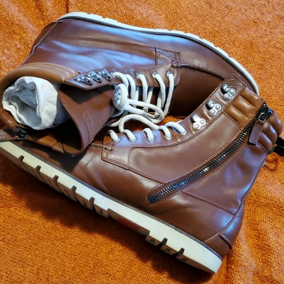 Gucci - Picture 5 of 16